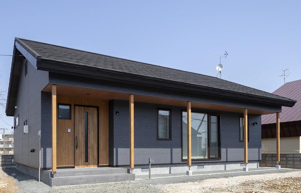 高断熱 高気密 耐震にこだわった開放的な平屋の家 北広島市y邸 リビングワーク いえズーム Iezoom