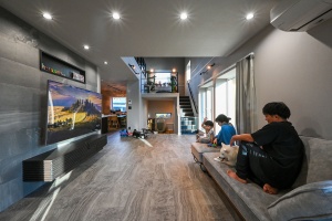 ワンちゃん・猫ちゃんと一緒にスキップフロアを楽しむ　斜里町 大友さん/光輝建設