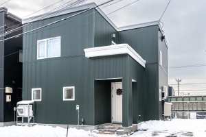 約3000万円で光熱費負担ゼロのZEHリノベーションを実現 北斗市・I邸