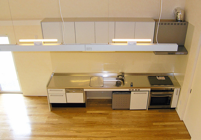 aura_atei7210056.jpg
