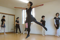 健康に美しく！40代からバレエを始めた大人の女性たち＠札幌